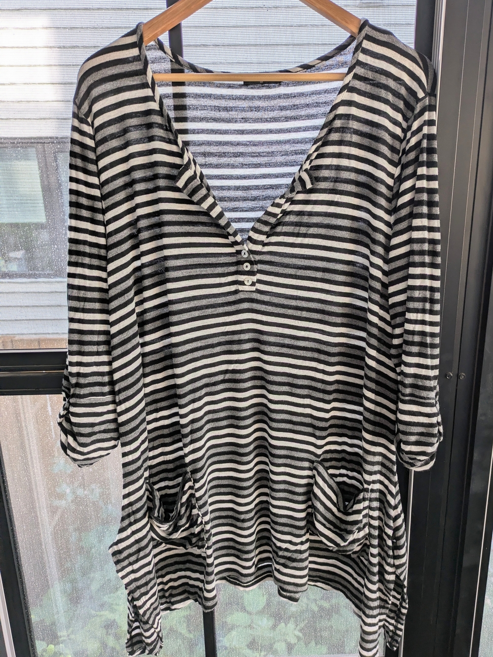 Cha Cha Vente Maternity Striped V-Neck Top